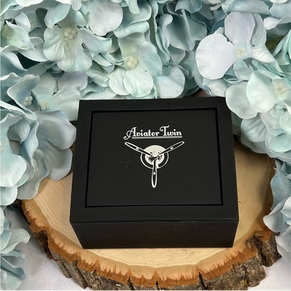 ‘Tying the Knot’ Gold Knotted Cufflinks Tuxedo Studs Formal 8 Pcs Set - Picture 16 of 17